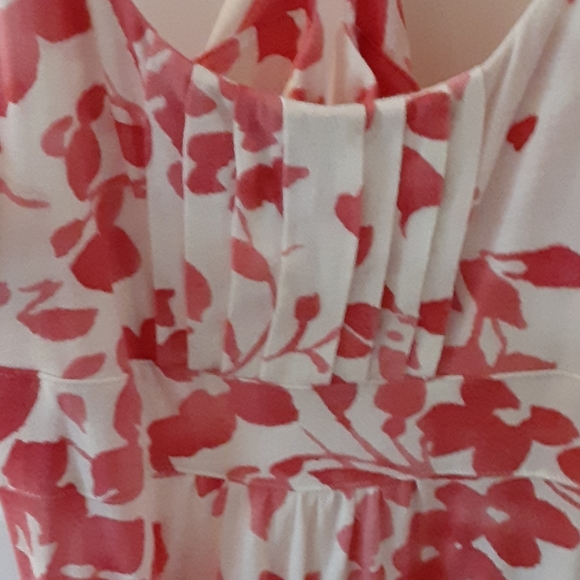 American Eagle Pink and white dress - Picture 5 of 8